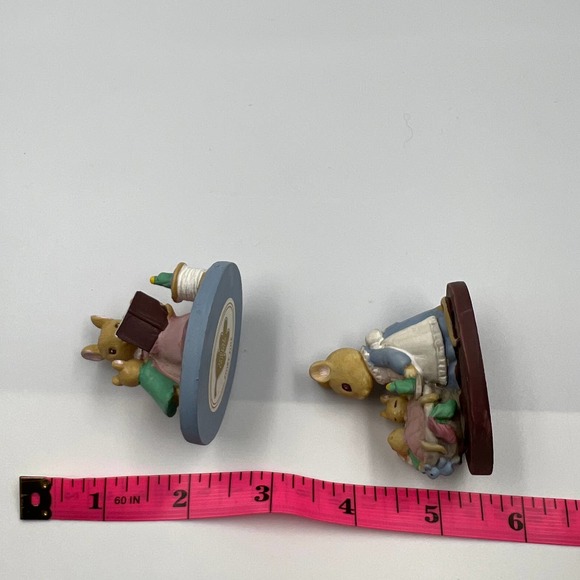 Vintage Avon Forest Friends Miniature Story Time All Tucked In Mouse Figurines - Picture 5 of 7